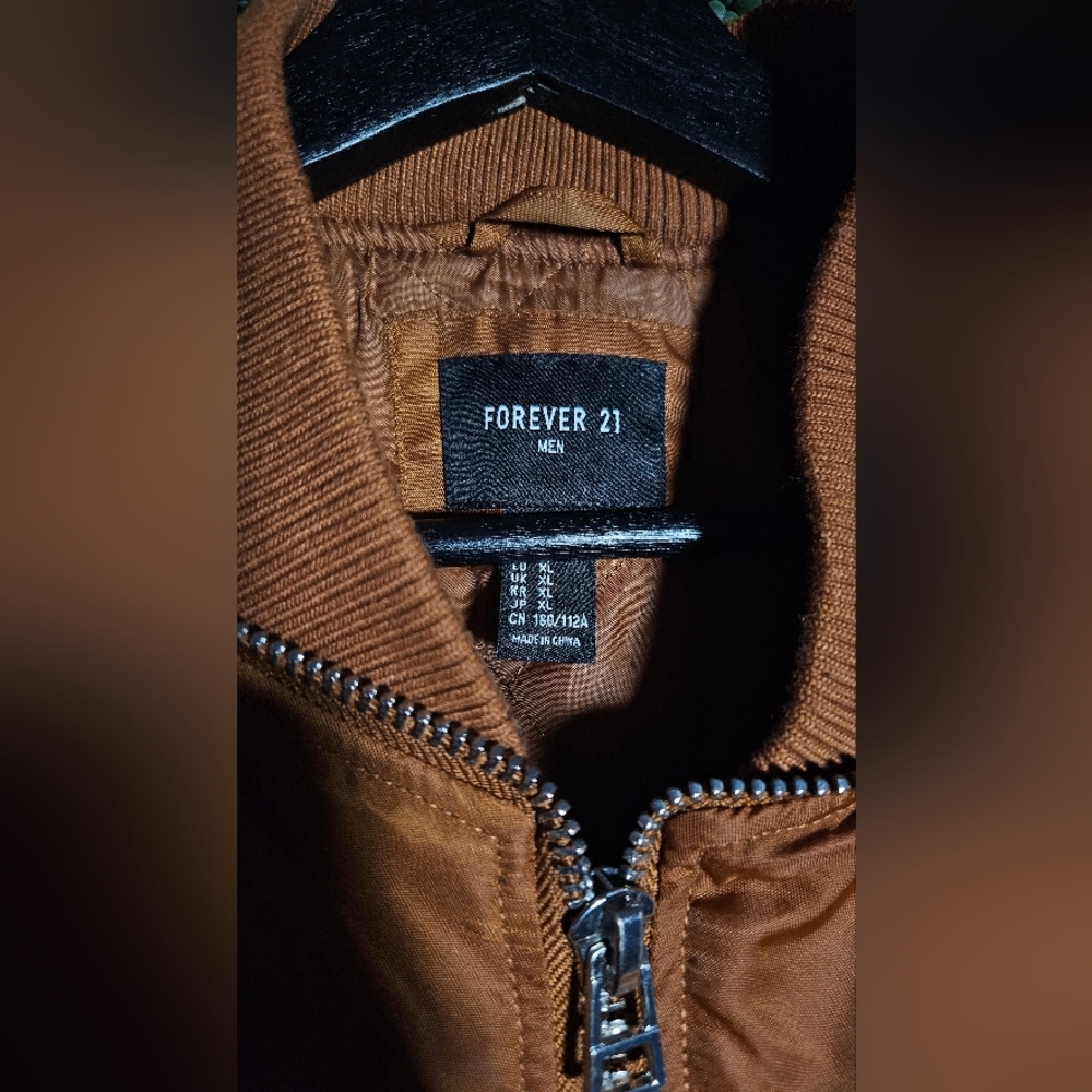 Forever 21 Brown Bomber Jacket with Classic Collar and Fitted Waist - Picture 3 of 4
